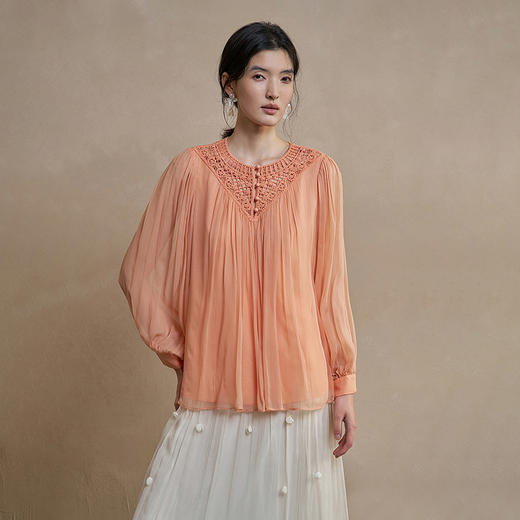 【林栖设计小店】手工钩花|桑蚕丝镂空肌理轻盈透气2026春新款多色真丝衫1961127 商品图8