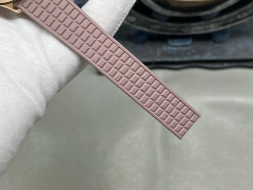 PPF factory工厂百达翡丽AQUANAUT系列机械女手雷，35.6mm毫米的表径，进口全钢（金色为电镀18k加厚的真金）采用原装进口9015机芯开发和改装的324定制版满血版一体机芯❕❕❕ 商品图13