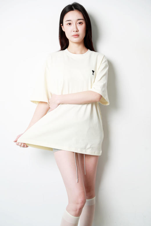 背后大印花tee，面料是全棉。胸口小标设计情侣款圆领t恤E011760 商品图10