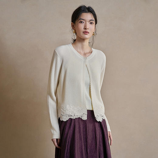 【林栖设计小店】风轻云淡|米白色镂空肌理绣花2026春新款小香风毛织外套1961148 商品图0