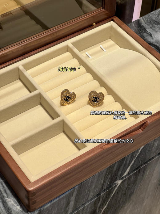 中古香奶奶系列耳钉 商品图8