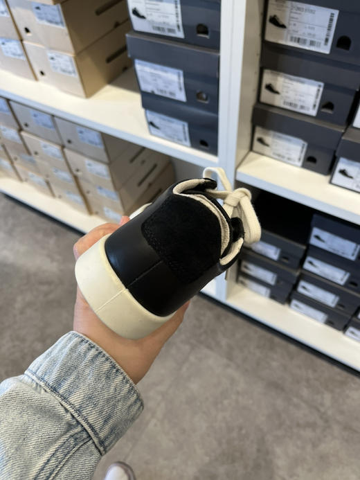 ECCO闭店清仓！女款真皮黑色板鞋休闲鞋 ¥420直邮到手，只剩36和39码 商品图3