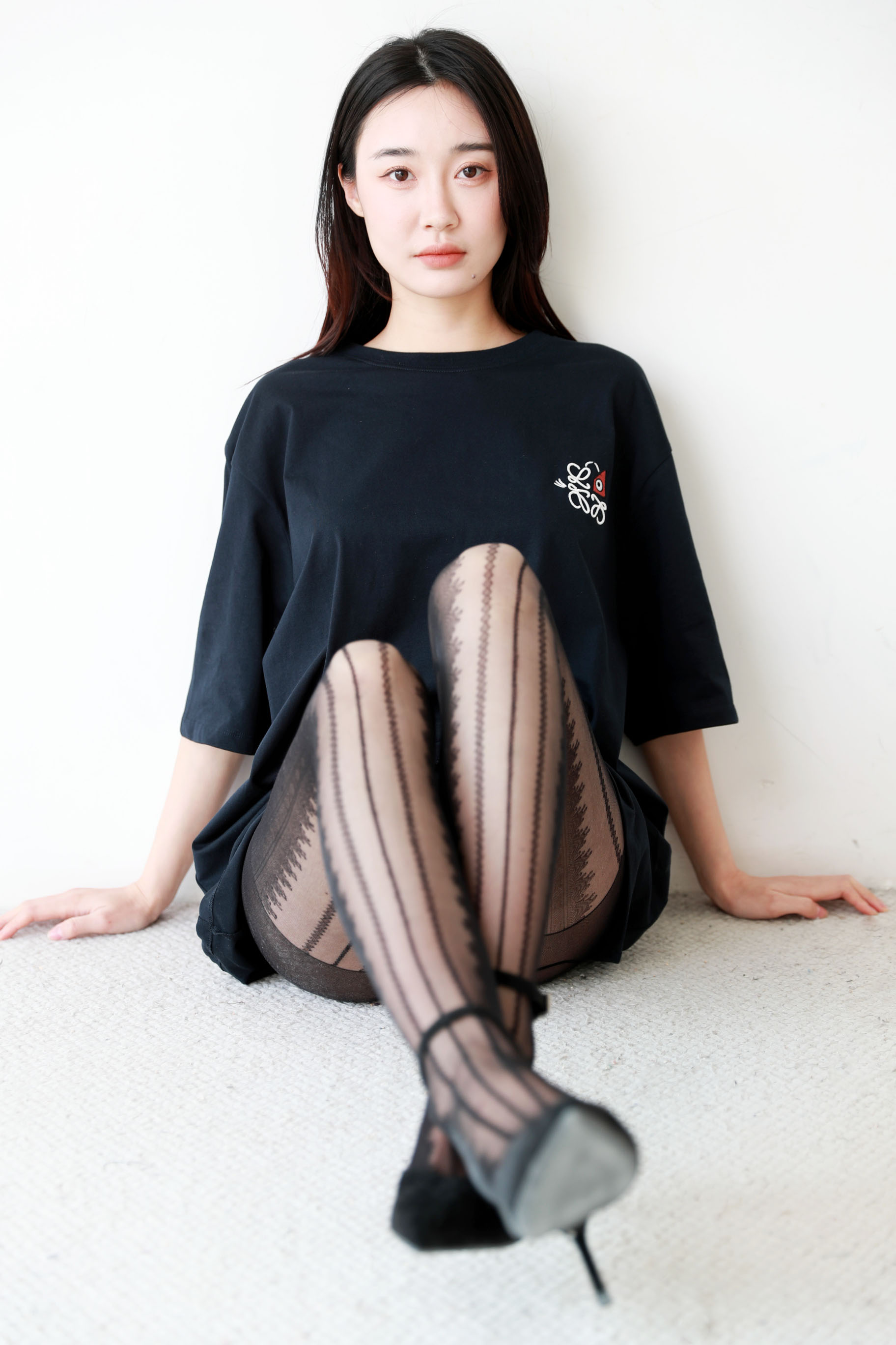 奇幻刺绣tee，联名卡通画风。复古宽松圆领情侣款短袖t恤E011768