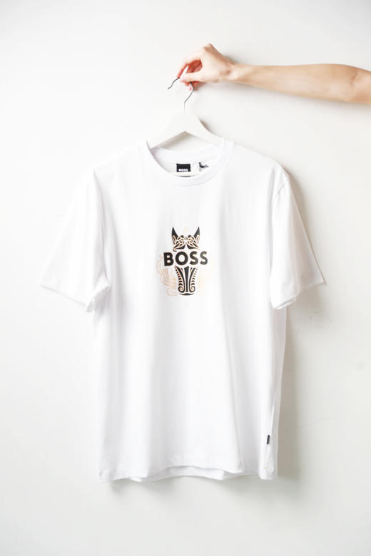 烫金字母tee，印花设计t恤。徽标字母图案圆领正肩半袖儿E011766 商品图4