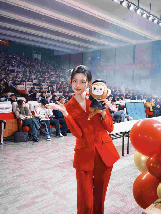 法小曼*子珍年会大红色设计感西装套装主持人演讲穿搭FYC517 商品图4