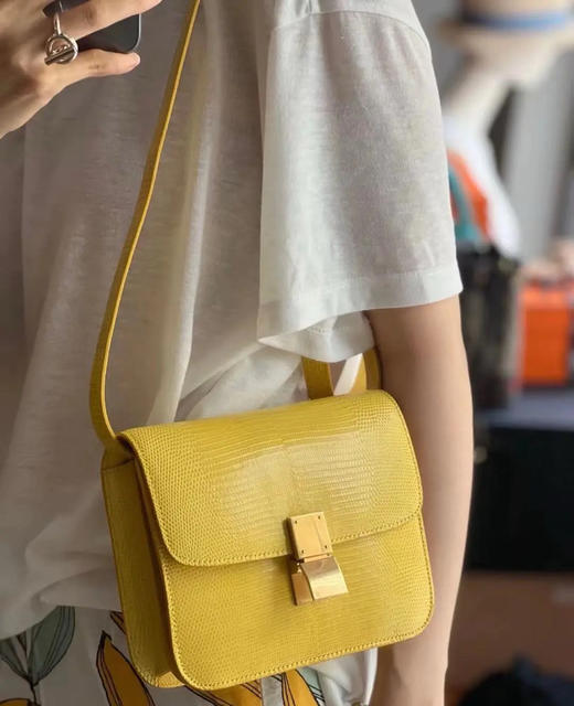 Celine teen Box 黄色 蜥蜴纹 蜥蜴皮 金扣 斜挎包 商品图3