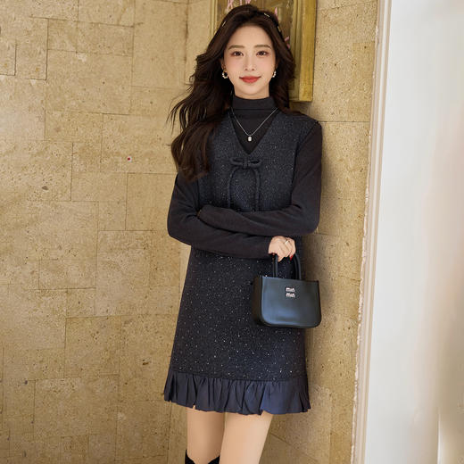 2026春装新韩系木耳边亮片V领蝴蝶结连衣裙两件套YJLY2610 商品图2