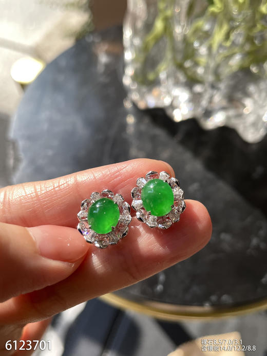 6123701，蛋面耳钉。具体价格微信咨询 商品图3