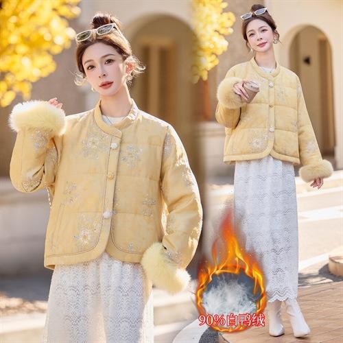 新中式重工刺绣羽绒服女短款2025冬新款优雅气质90白鸭绒保暖外套YJLY86877 商品图3