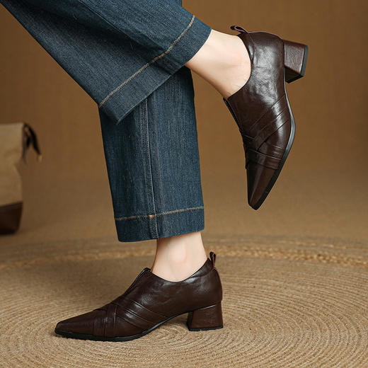 【预售5天】里外全皮中跟尖头深口单鞋巨软头层羊皮通勤粗跟高跟鞋乐福鞋&C186 商品图3