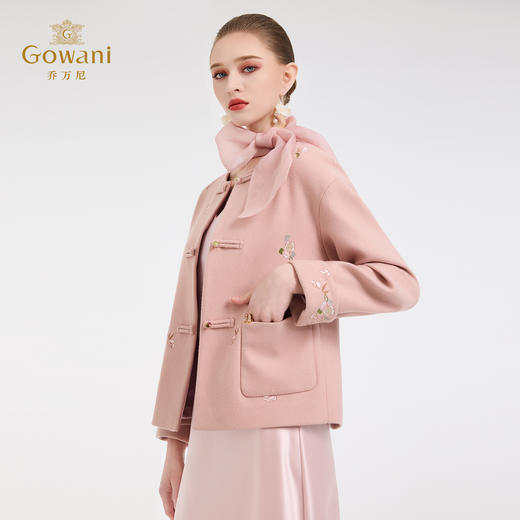 乔万尼新中式盘扣刺绣设计感无领羊毛羊绒混纺短款羊毛大衣外套ED4B786 商品图2