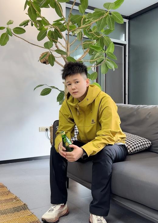 出口原单男女同款凯乐石连帽户外三防冲锋衣 商品图6