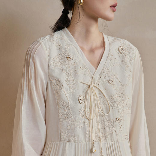 【林栖设计小店】手工钩花|丝棉绡牙签褶肌理垂感2026春新款国风连衣裙1961128 商品图2