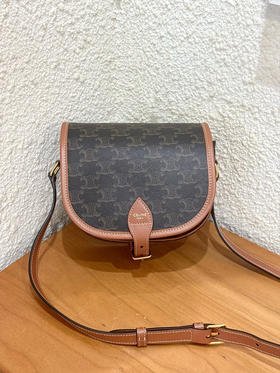 Celine Folco 黑色 老花 马鞍包