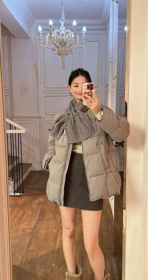 【门店同款】ENJOY冬季“暖冬知性”戴围巾中款羽绒服 168495570 商品图1