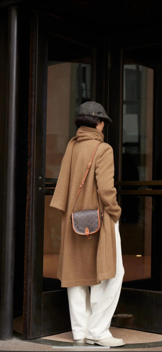 Celine Folco 黑色 老花 马鞍包 商品图2