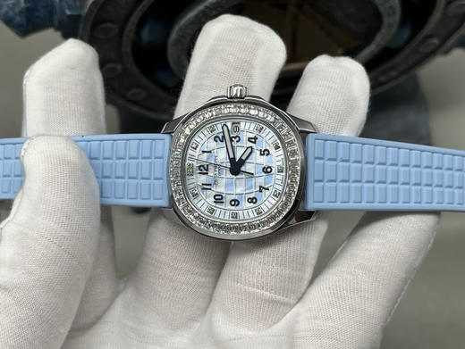 PPF factory工厂百达翡丽AQUANAUT系列机械女手雷，35.6mm毫米的表径，进口全钢（金色为电镀18k加厚的真金）采用原装进口9015机芯开发和改装的324定制版满血版一体机芯❕❕❕ 商品图3