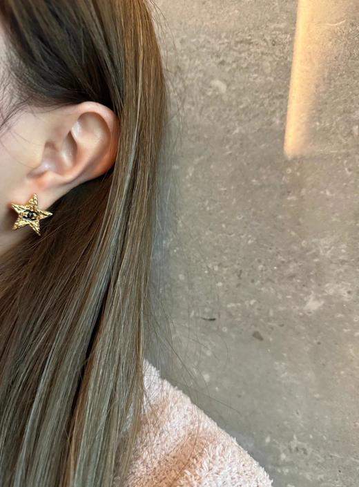 中古香奶奶系列耳钉 商品图6