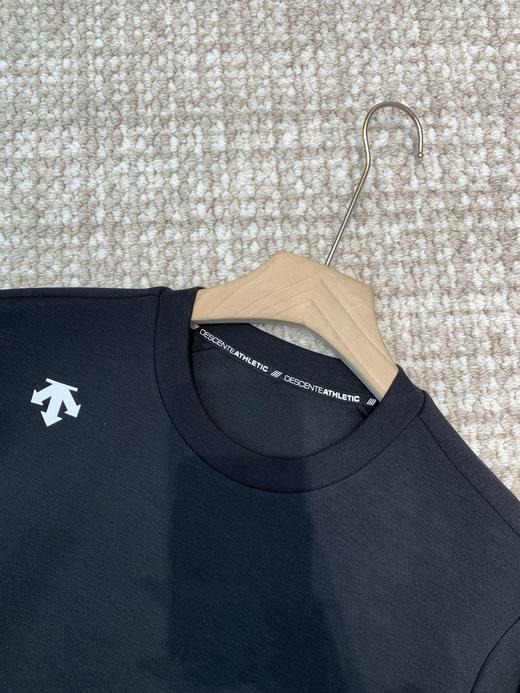  迪桑特TRAINING男女款针织套头卫衣 YE 339861 商品图9