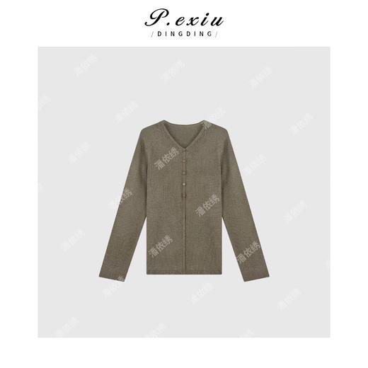 04-2潘依绣丁丁宠粉丁丁宠粉韩系简约排扣长袖针织开衫Q1931 商品图0