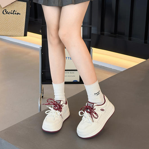 经典鲨2026年春专柜新品韩版拼色透气运动休闲小白鞋板鞋女KW326-617021 商品图3