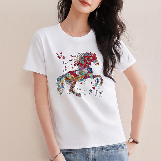 丁摩 【彩“财”马】春季新时尚亮钻圆领宽松百搭卡通印花短袖t恤5ZF-1193 商品图2