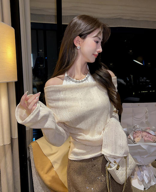 张心子【银河细闪】假两件挂脖系带荡领针织衫上衣 U2602002 商品图3