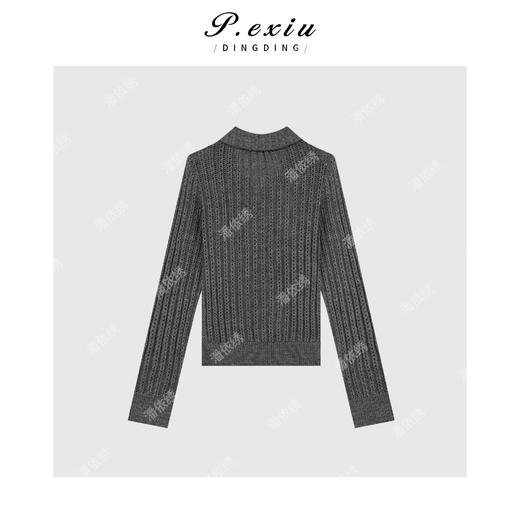 04-6潘依绣丁丁宠粉慵懒风小V领坑条翻领针织衫 Q56061 商品图1