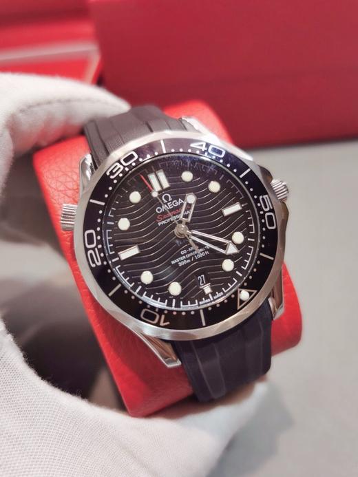 海欧米茄Ω海马300米系列潜水表 商品图4