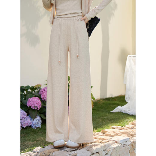 鹿向南「闲暇慵懒」燕麦色休闲裤女春季高腰直筒宽松垂坠感阔腿裤 商品图0