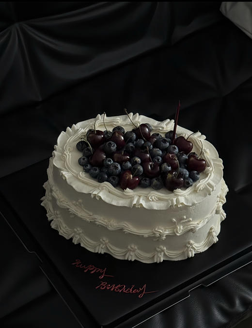 【夜宴】高级氛围感水果蛋糕，黑与白与红的极致碰撞，如同一场低调奢华的晚宴，你便是这场宴会的女主角，耀眼迷人 商品图2