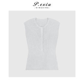 04-3潘依绣丁丁宠粉极简一粒扣针织上衣Q75440