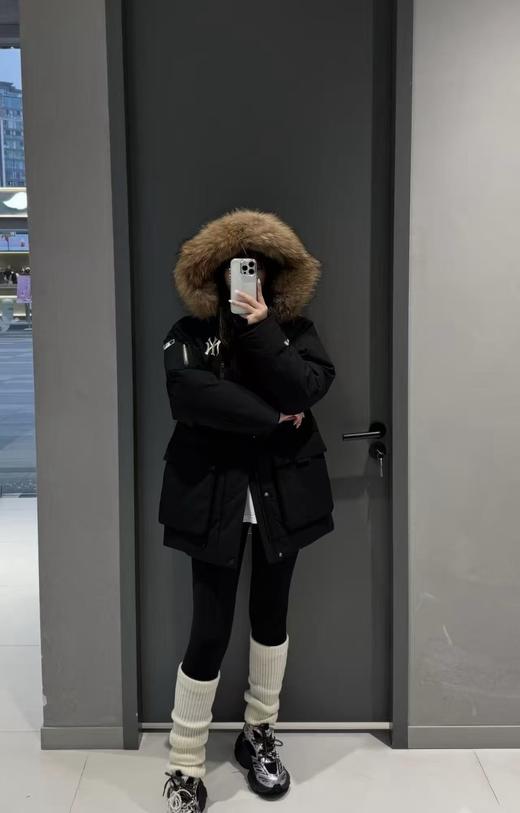 【春上新】6楼MLB 25年秋冬款男女同款鹅绒服3ADJB065650BKS吊牌价3999 商品图1