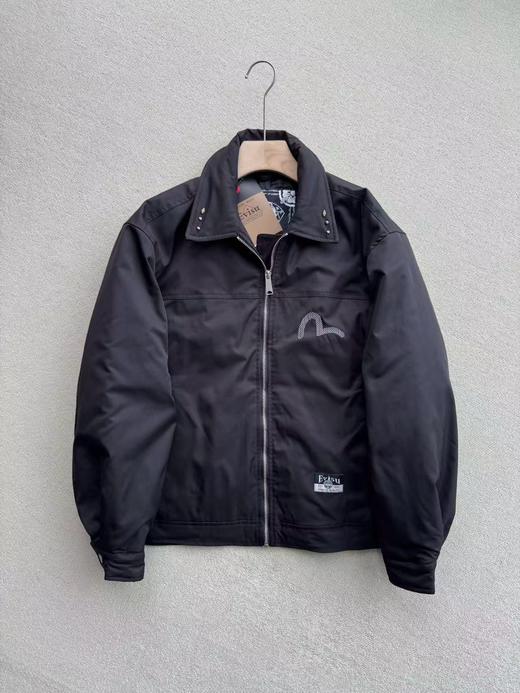 EVISU福神 2025冬季新品男士商标刺绣翻领加厚休闲通勤夹克外套 商品图2