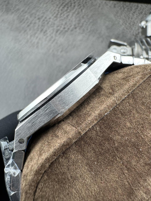 NOOB official➕ Factory 2026重磅推荐：爱彼AP皇家橡树VIP隐藏款，重塑奢华制表新高度
Noob official Factory 2026墙裂推荐，市场顶版本‼️‼️‼️ 商品图8