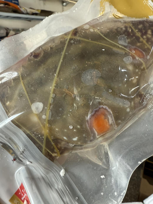 一级红膏咸炝蟹，只只饱满，口感鲜美，膏肥肉厚，终可分享。 商品图7