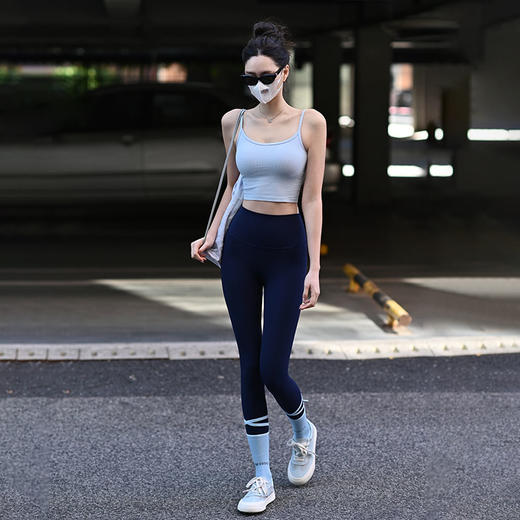 Beemen无缝一体织瑜伽运动背心冰感莱卡面料U型美背设计  固定杯大胸垫大小胸都能穿低强度运动 商品图3