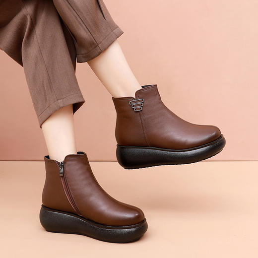 丁摩 冬季新款厚底大码真皮短靴女鞋圆头加绒保暖马丁靴皮鞋女5ZF-R966 商品图1