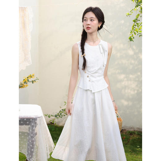 鹿向南「春序织梦」假两件米白色连衣裙女春高级好看无袖长款裙子 商品图1