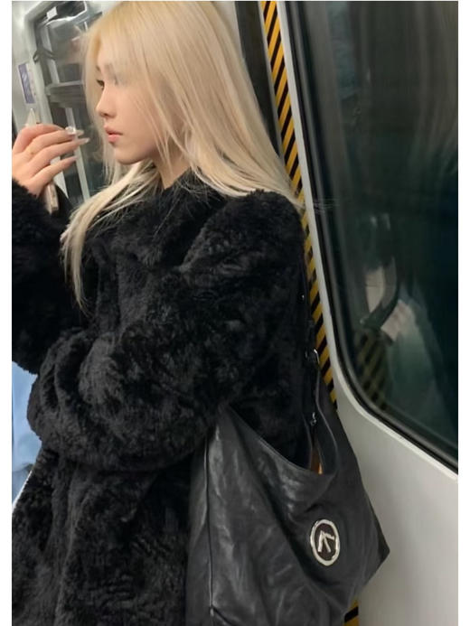 .大号和中号！GROTT*|个乐黑石植鞣绵羊皮hobo包大容量包包  男女同款 商品图1