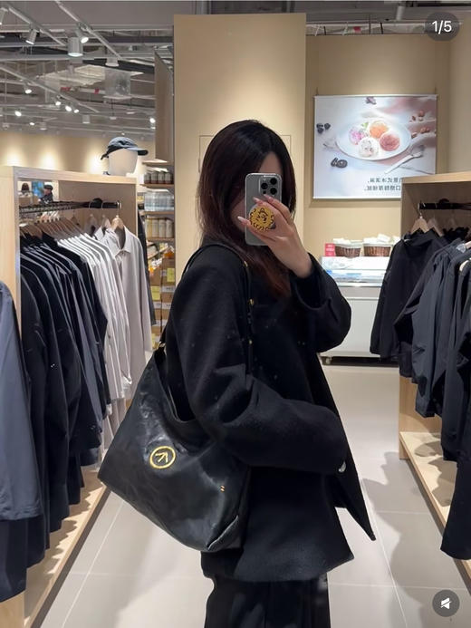 .大号和中号！GROTT*|个乐黑石植鞣绵羊皮hobo包大容量包包  男女同款 商品图4