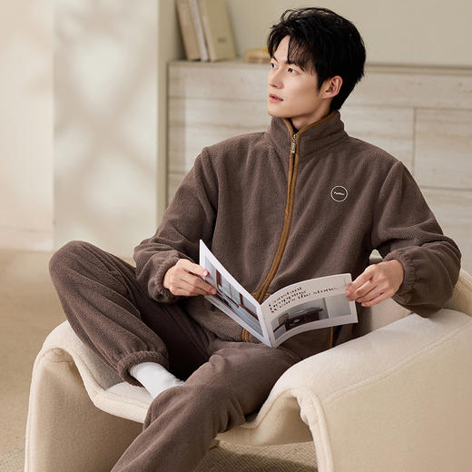 2025冬季新品男士拉链款立领珊瑚绒套装可居家可外穿家居服 商品图3