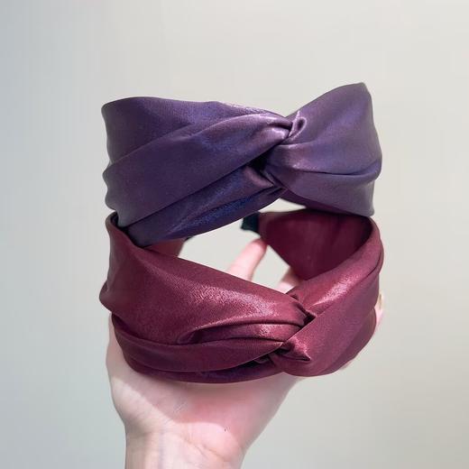 丁摩 醋酸流光缎面发箍宽边高级感黑色头箍秋冬简约发窟发箍洗脸女外带5ZF-1192 商品图4