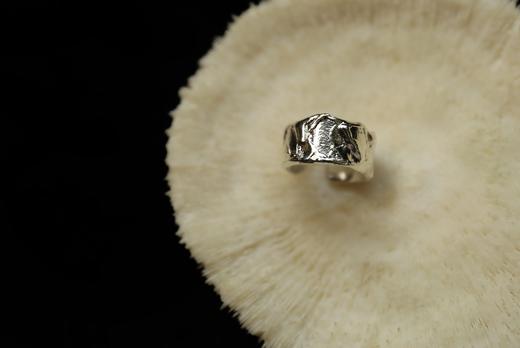 CHEZ BOQUE 覆盖系列原创手工925银蛋壳肌理戒指《破碎》 商品图2