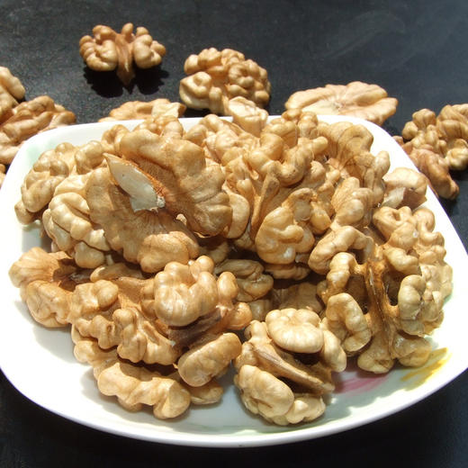 新疆185纸皮大核桃仁 2026新货 原味生核桃仁年货坚果 AWJM 商品图3