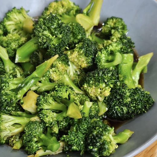 露天宝宝西兰花   鲜嫩可口  自然生长，不施肥、不打农药，搭配大虾仁，配上蒜香料汁那么一炒，绝了 商品图7