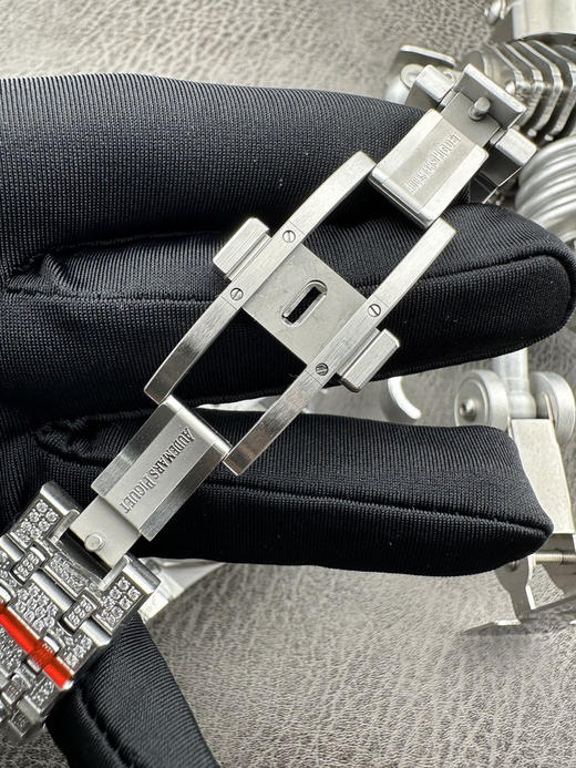 NOOB official➕ Factory 2026重磅推荐：爱彼AP皇家橡树VIP隐藏款，重塑奢华制表新高度
Noob official Factory 2026墙裂推荐，市场顶版本‼️‼️‼️ 商品图4