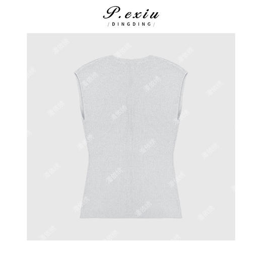 04-3潘依绣丁丁宠粉极简一粒扣针织上衣Q75440 商品图1