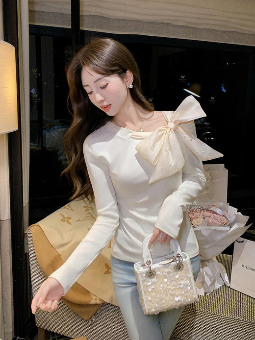 张心子【玫瑰私语】系带珍珠修身显瘦上衣 U2602001 商品图5