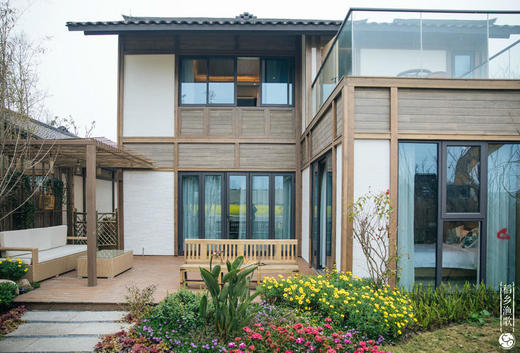 在成都周边包个院子过年！住进川西林盘艺术民宿，过“村居”日子，喂萌宠、田野小火车、植物拓染、手工泡菜……快带上家人，在稻乡渔歌感受乡野耕食慢生活，适合2、3家人组队哦~ 商品图11